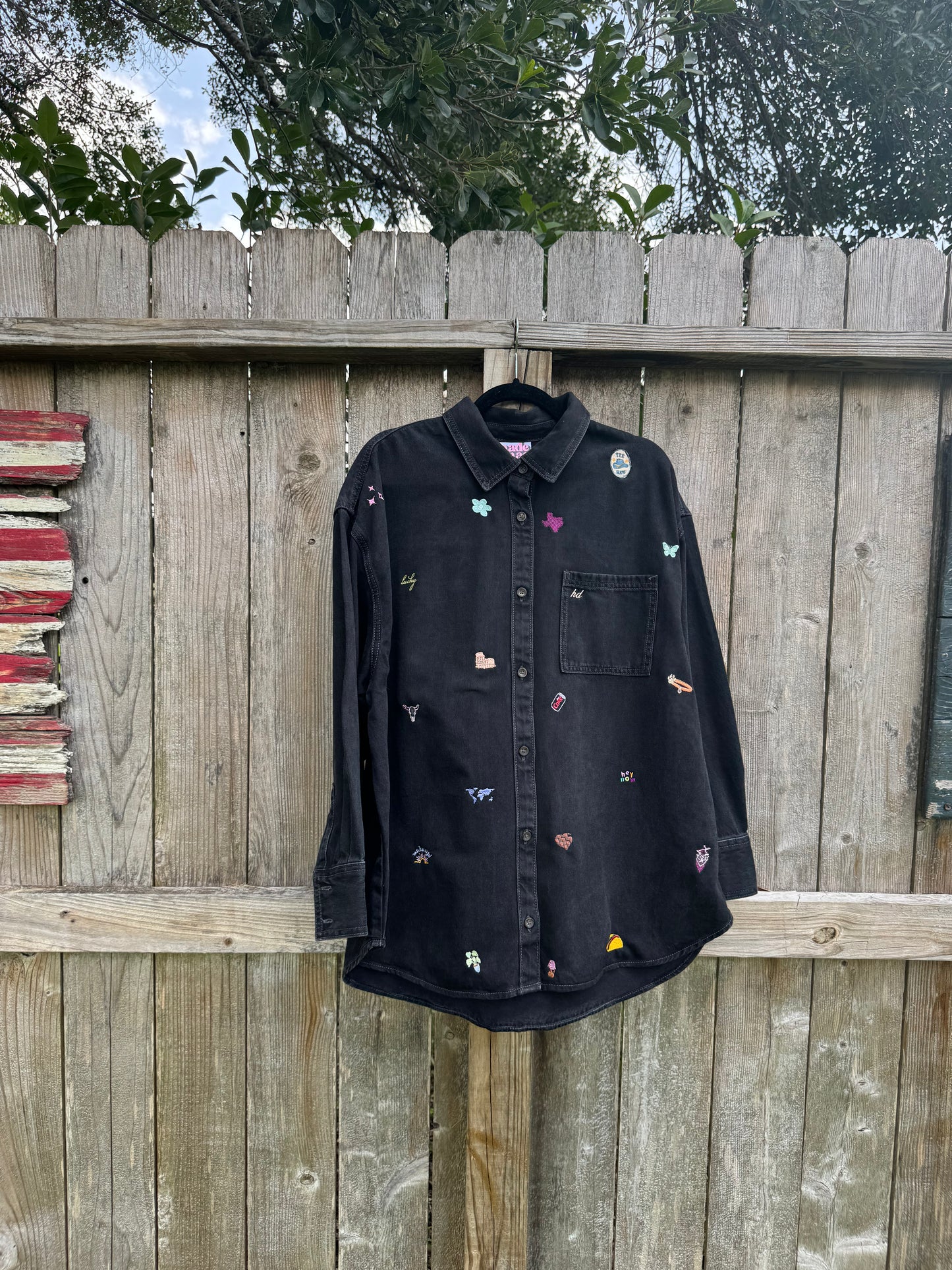 Favorite Things Icon Button-Down (boyfriend fit)